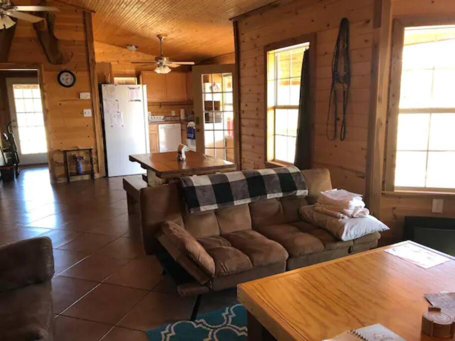 Cottonwood Creek Cabins - Alpine, Tx المظهر الخارجي الصورة