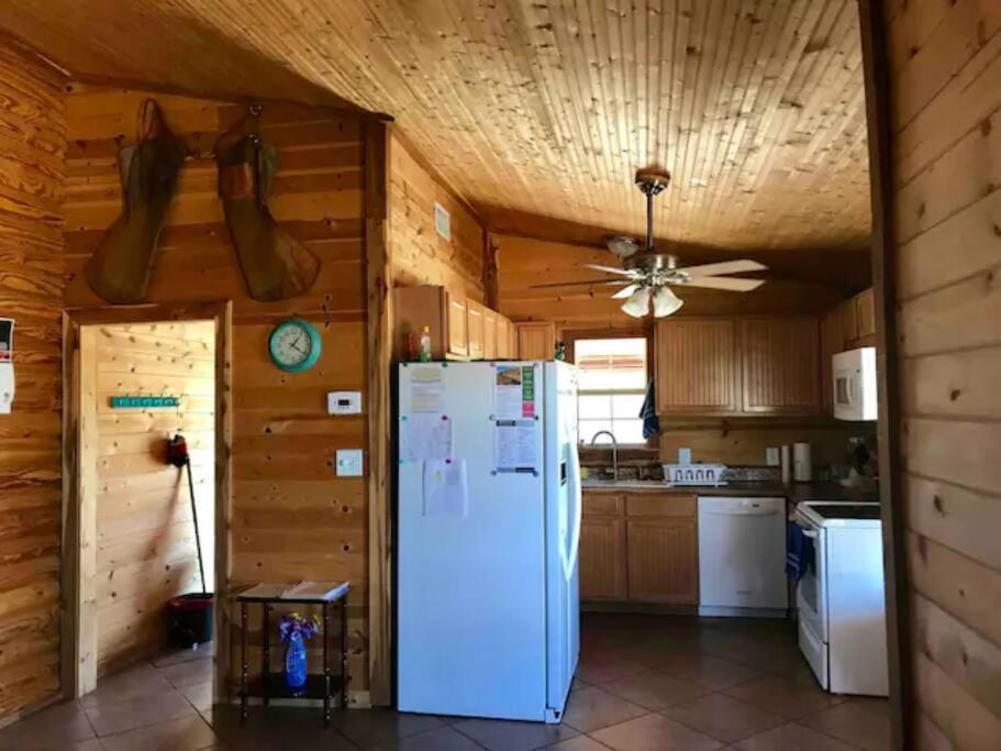 Cottonwood Creek Cabins - Alpine, Tx المظهر الخارجي الصورة