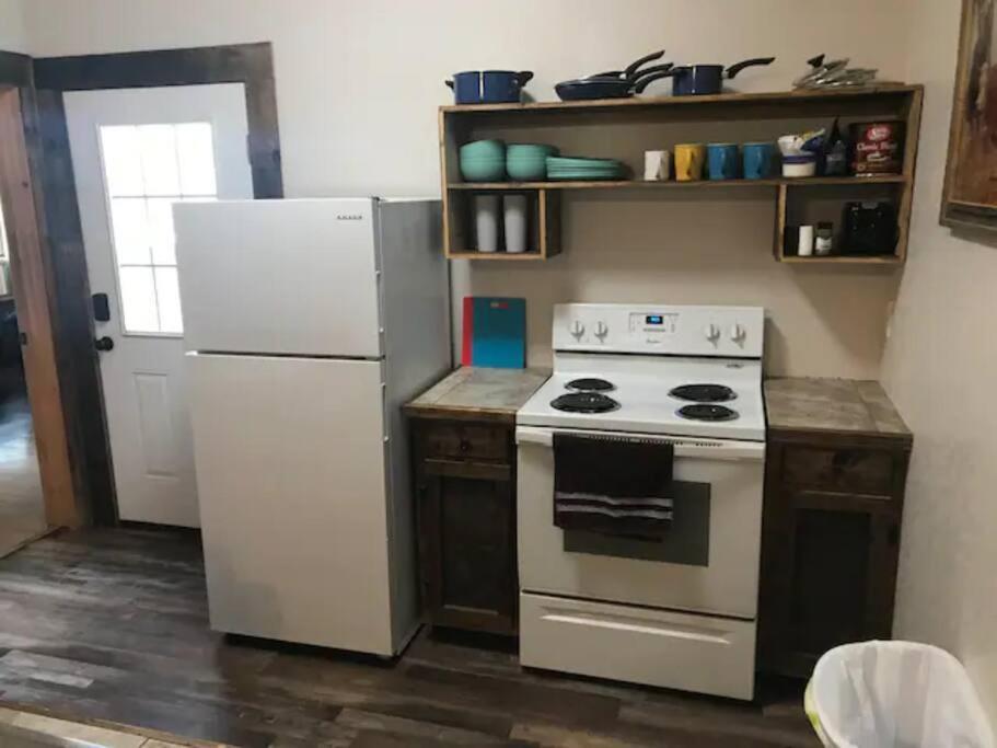 Cottonwood Creek Cabins - Alpine, Tx المظهر الخارجي الصورة